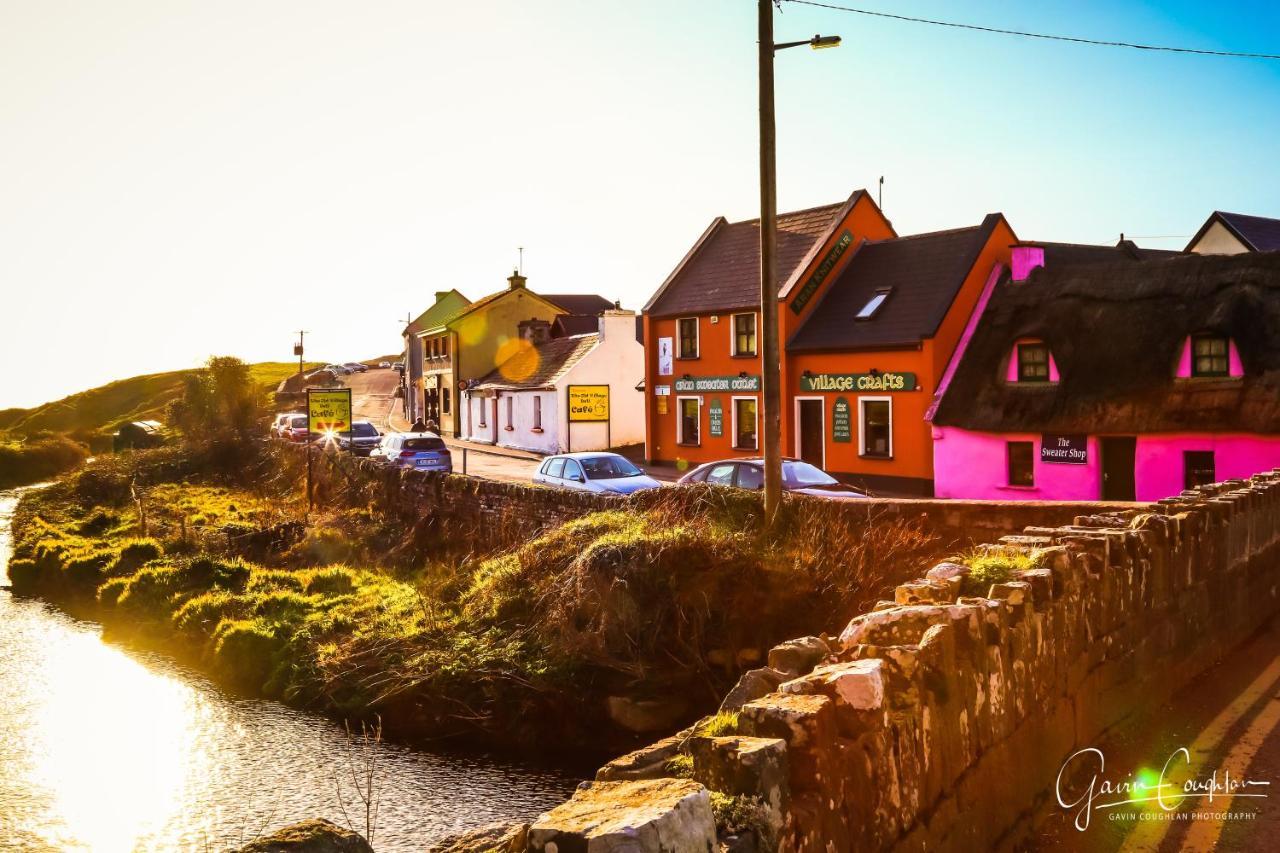 Ocean Breeze Apartment Lahinch Exteriör bild